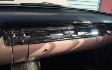 Cadillac-Coupe-deville-1957-Laurel-Mountain-Pink-PinkSilver-20