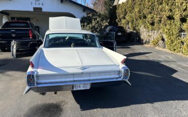 Cadillac-Coupe-deville-1962-White-Black-17