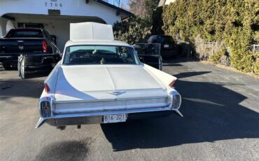 Cadillac-Coupe-deville-1962-White-Black-18
