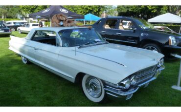 Cadillac-Coupe-deville-1962-White-Black-8
