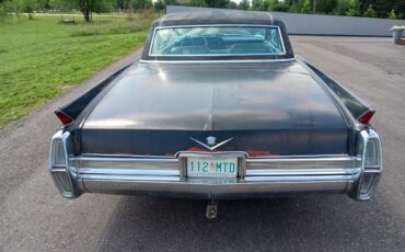 Cadillac-Coupe-deville-1964-black-white-leather