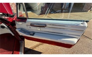 Cadillac-Coupe-deville-1966-Flemenco-Red-White-w-Red-Piping-21