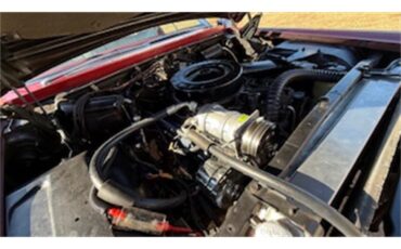 Cadillac-Coupe-deville-1966-Flemenco-Red-White-w-Red-Piping-22