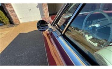 Cadillac-Coupe-deville-1966-Flemenco-Red-White-w-Red-Piping-29