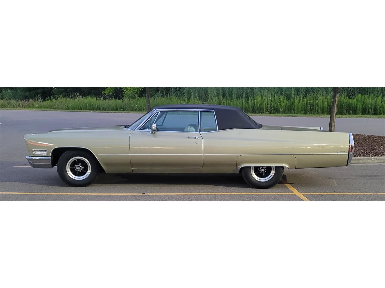 Cadillac-Coupe-deville-1968-Baroque-Gold-Beige-clothvinyl-1