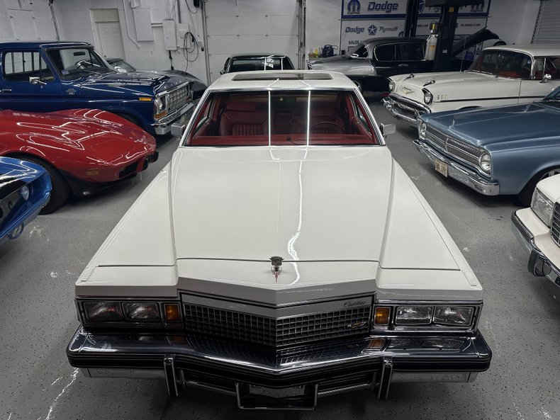 Cadillac-Coupe-deville-1979-White-Red-1