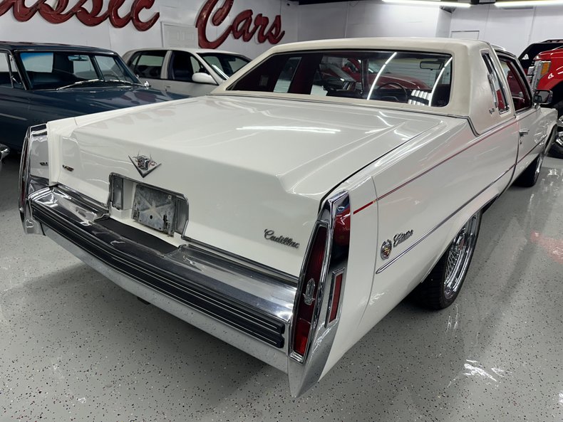 Cadillac-Coupe-deville-1979-White-Red-13