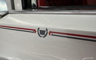 Cadillac-Coupe-deville-1979-White-Red-14