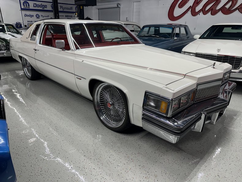 Cadillac-Coupe-deville-1979-White-Red-2