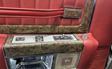 Cadillac-Coupe-deville-1979-White-Red-24