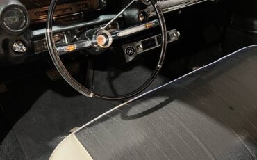 Cadillac-DeVille-1960-Coupe-28