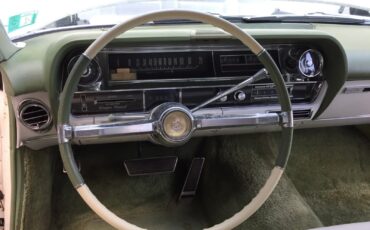 Cadillac-DeVille-1964-Coupe-8