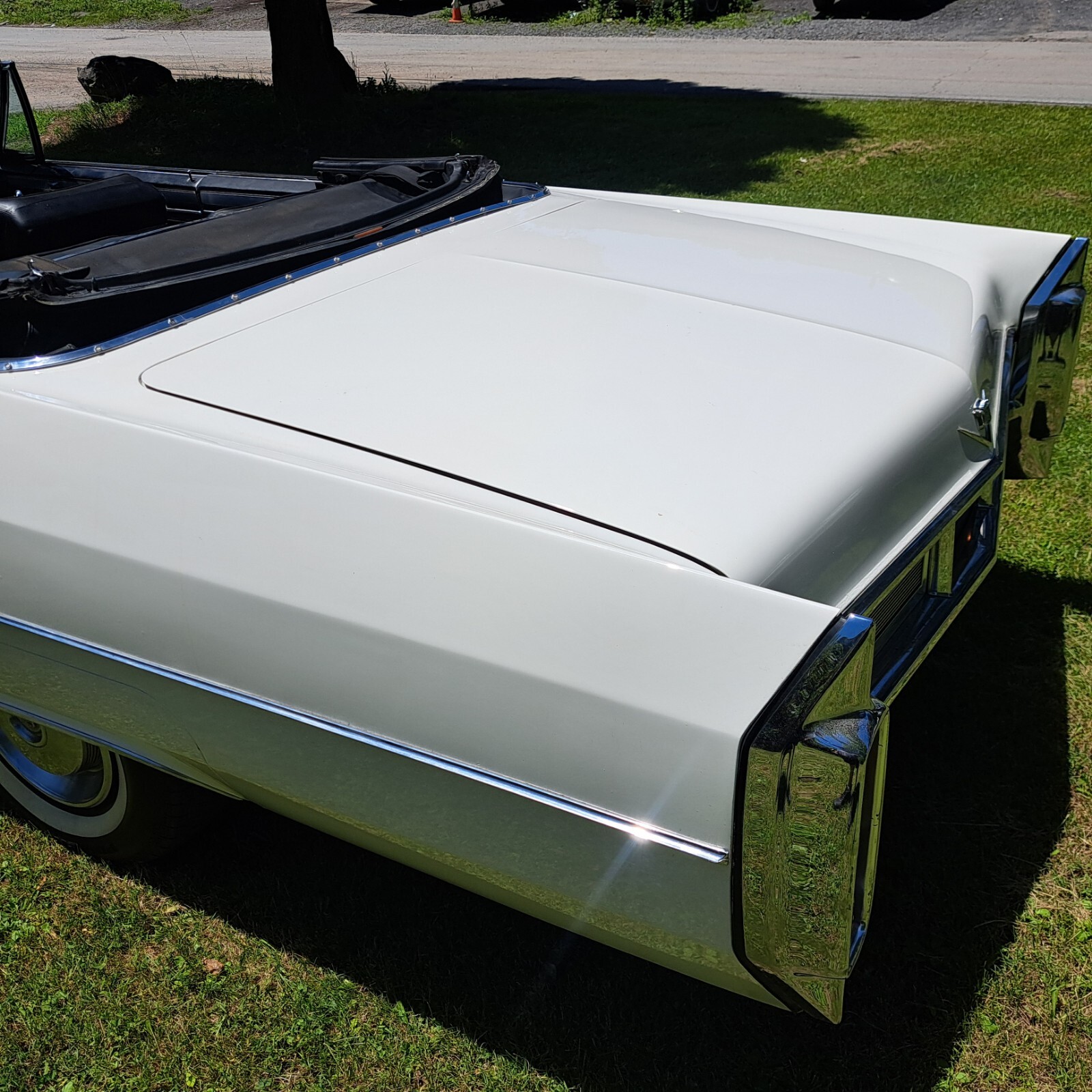 Cadillac-DeVille-1965-Convertible-8