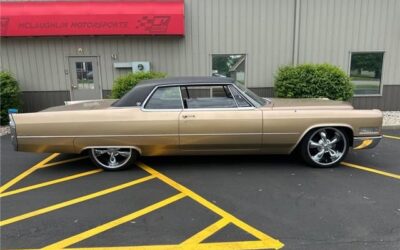 Cadillac DeVille 1966 --
