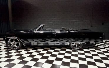 Cadillac-DeVille-1966-Convertible-1