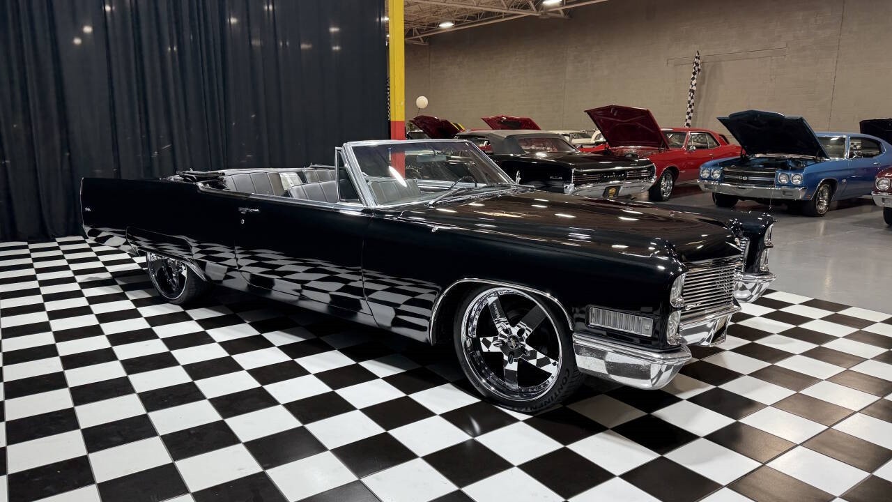 Cadillac-DeVille-1966-Convertible-14