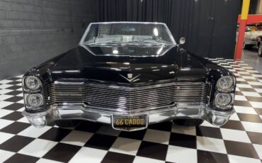 Cadillac-DeVille-1966-Convertible-5