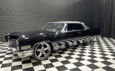 Cadillac-DeVille-1966-Convertible-7