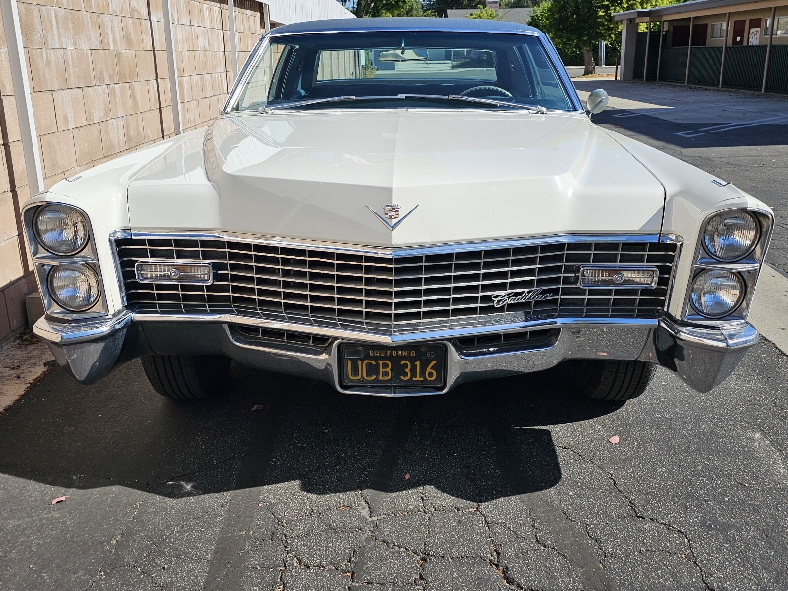 Cadillac-DeVille-1967-Coupe-5