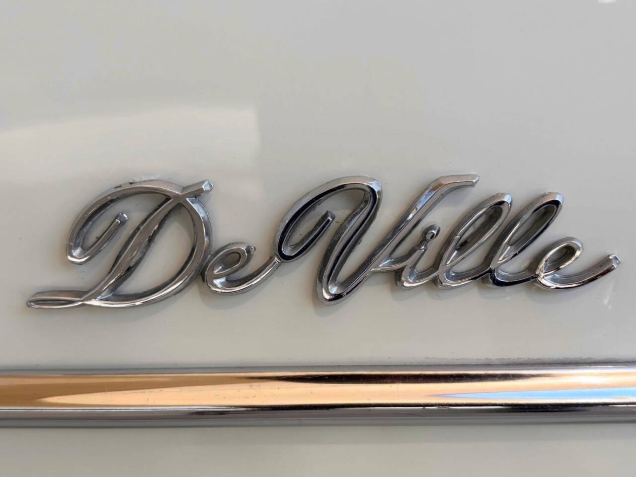 Cadillac-DeVille-1968-Convertible-29