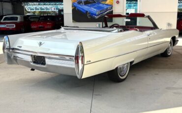 Cadillac-DeVille-1968-Convertible-4