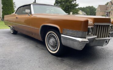 Cadillac-DeVille-1970-13