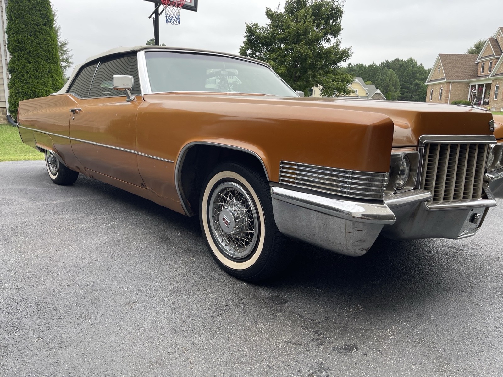 Cadillac-DeVille-1970-13