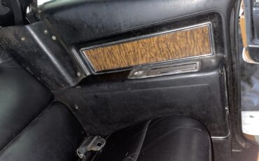 Cadillac-DeVille-1970-25