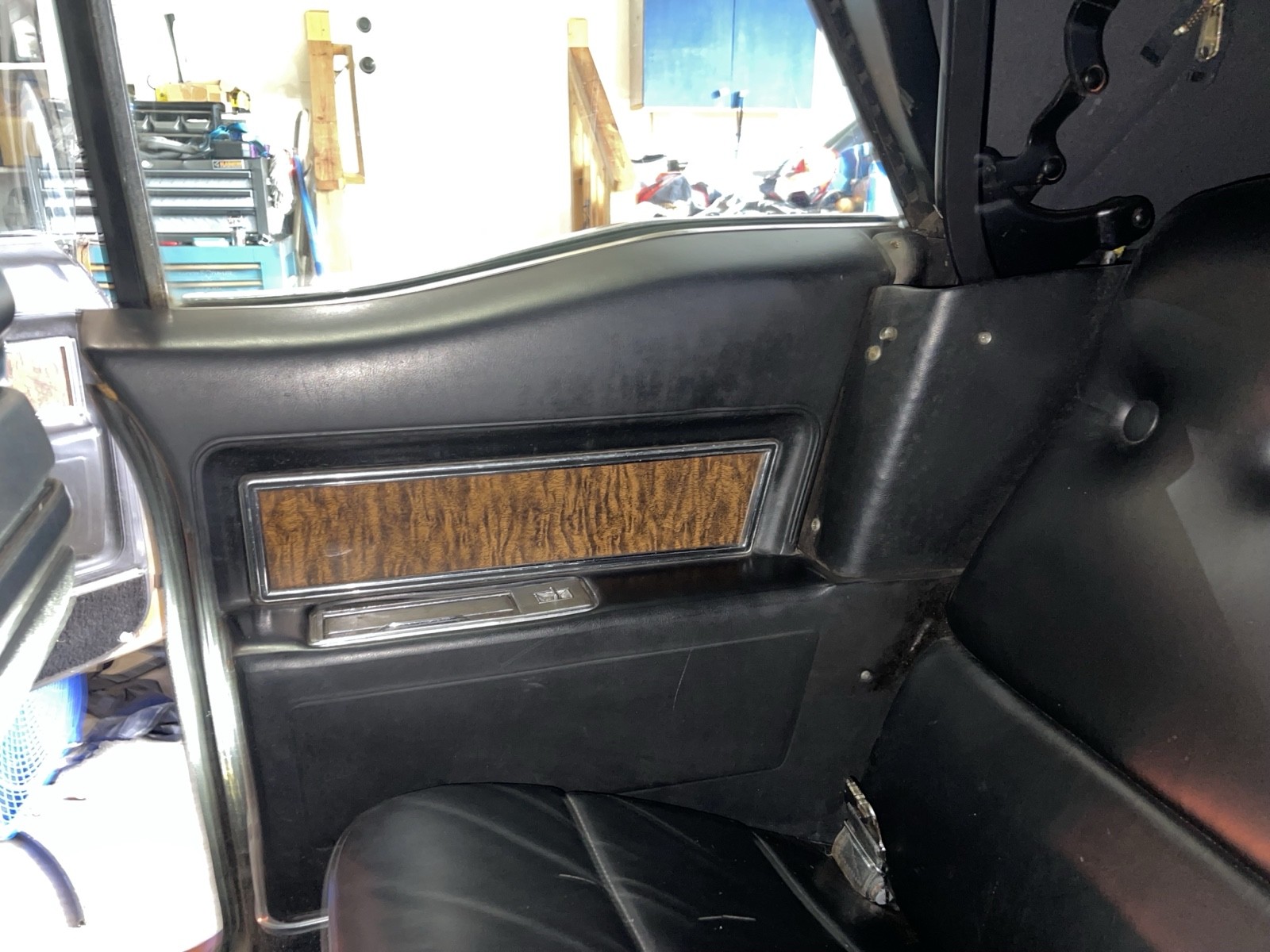 Cadillac-DeVille-1970-26