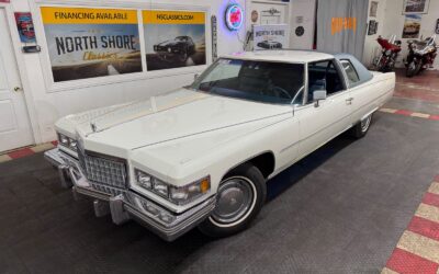 Cadillac DeVille 1975 --