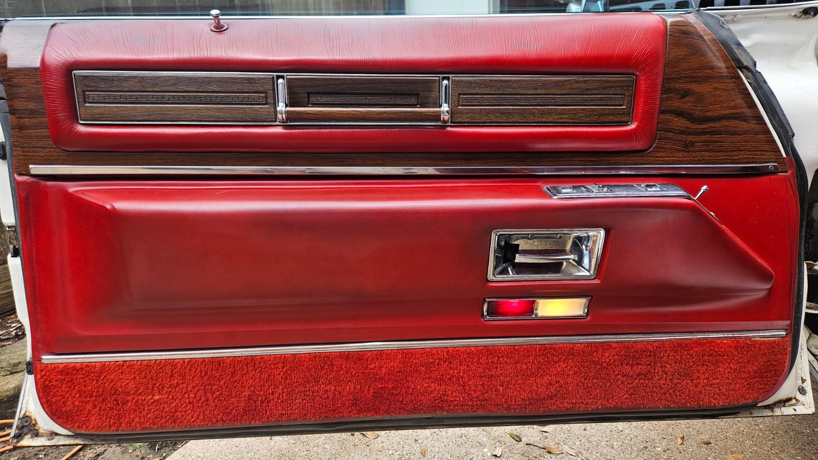 Cadillac-DeVille-1976-Coupe-10