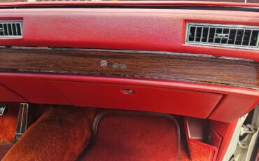 Cadillac-DeVille-1976-Coupe-12