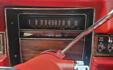 Cadillac-DeVille-1976-Coupe-20