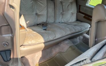 Cadillac-DeVille-1980-Coupe-12