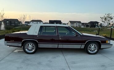 Cadillac-DeVille-1990-Sedan-1