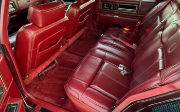 Cadillac-DeVille-1990-Sedan-10