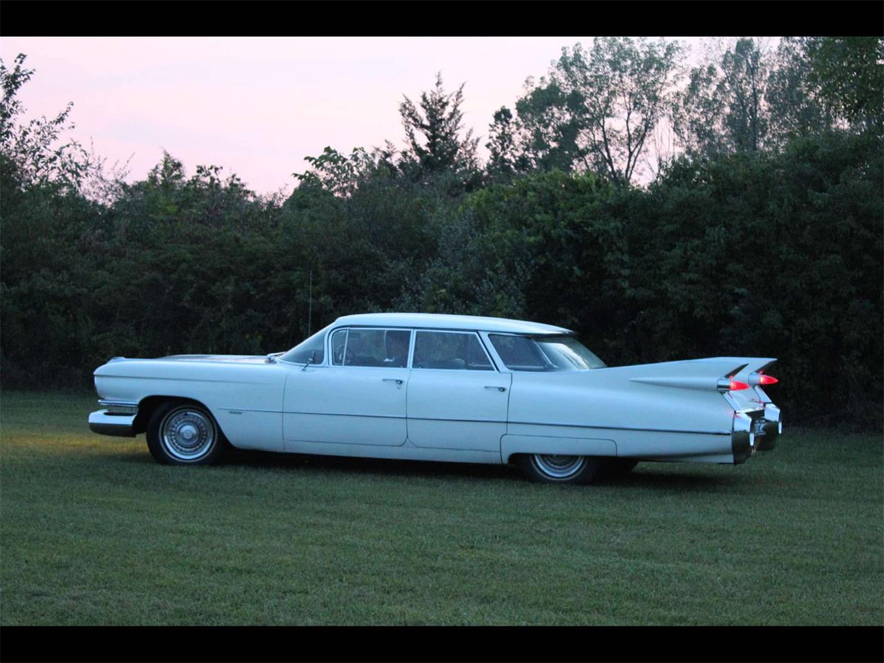 Cadillac-Deville-1959-white-teal-6