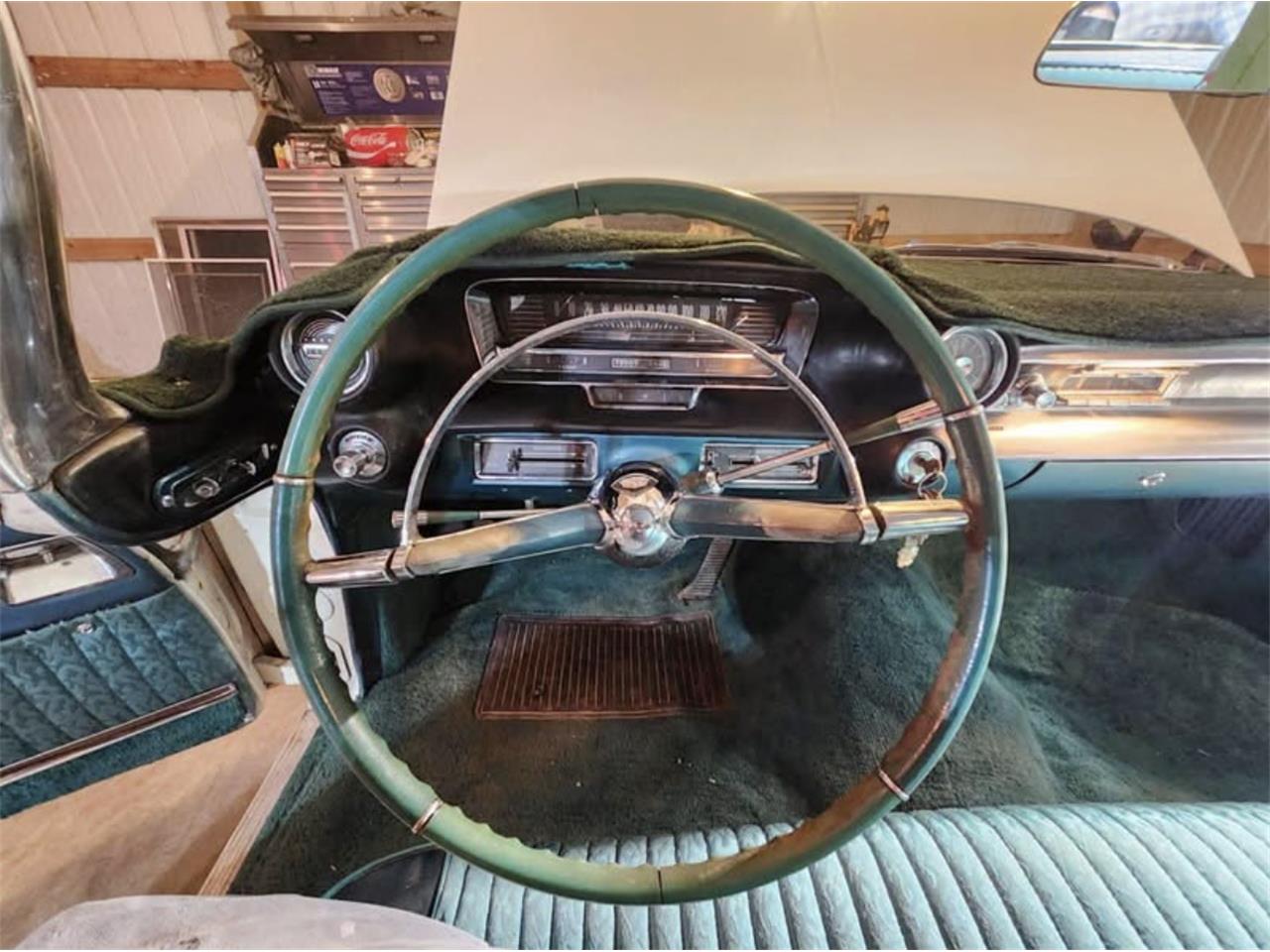 Cadillac-Deville-1959-white-teal-8