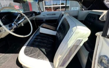Cadillac-Deville-1960-Olympic-White-BlackWhite-31