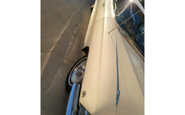 Cadillac-Deville-1961-White-Black-17