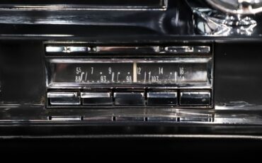 Cadillac-Deville-1964-Firemist-Red-Black-Leather-23