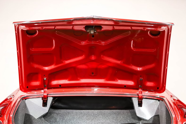 Cadillac-Deville-1964-Firemist-Red-Black-Leather-48