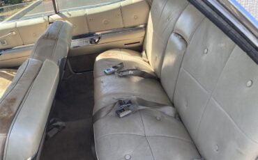 Cadillac-Deville-1967-Regent-Maroon-Ivory-8