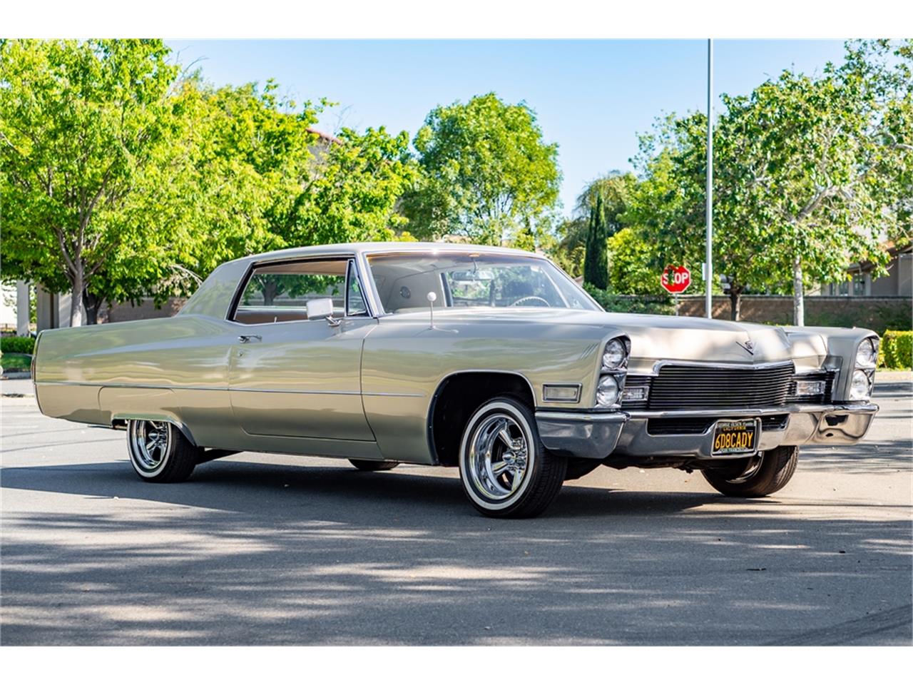 Cadillac-Deville-1968-Beige-Cream-10