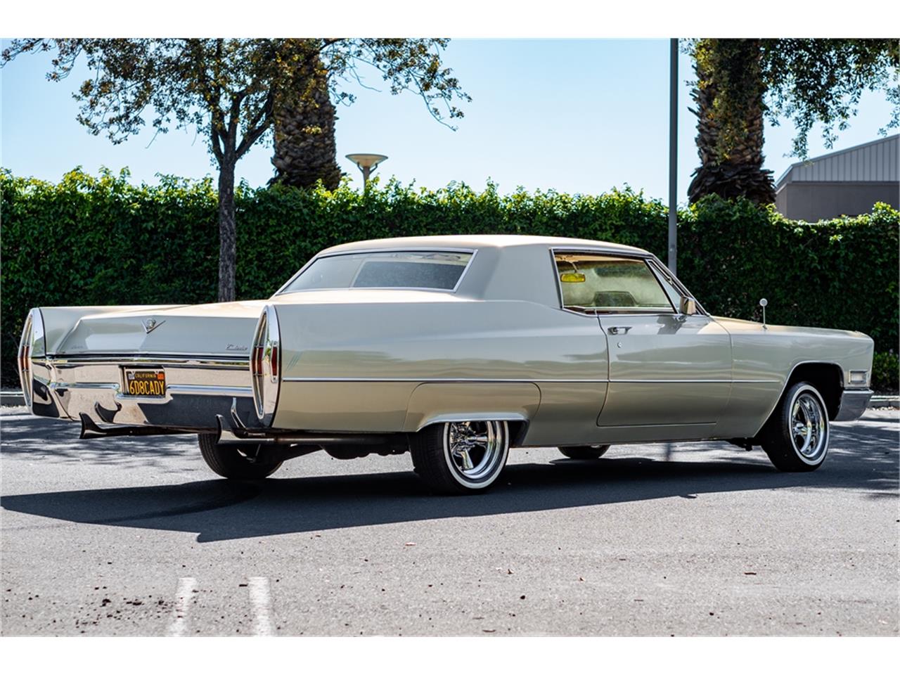 Cadillac-Deville-1968-Beige-Cream-20
