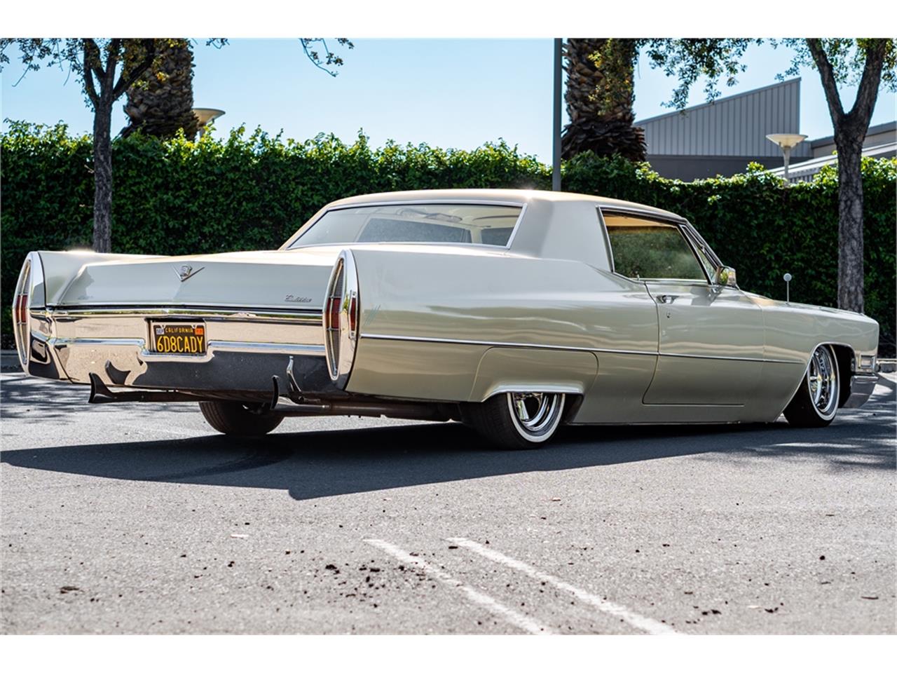 Cadillac-Deville-1968-Beige-Cream-21