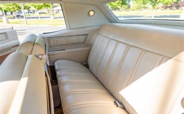 Cadillac-Deville-1968-Beige-Cream-26