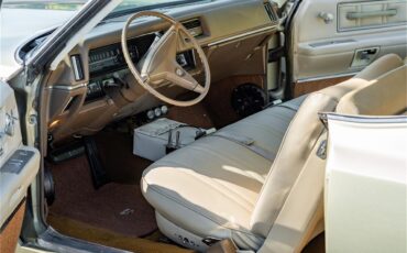 Cadillac-Deville-1968-Beige-Cream-33