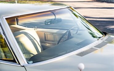 Cadillac-Deville-1968-Beige-Cream-46