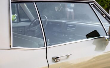 Cadillac-Deville-1968-Beige-Cream-47